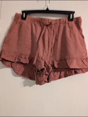 American Eagle Outfitters Dusty Rose Ruffle Hem Shorts